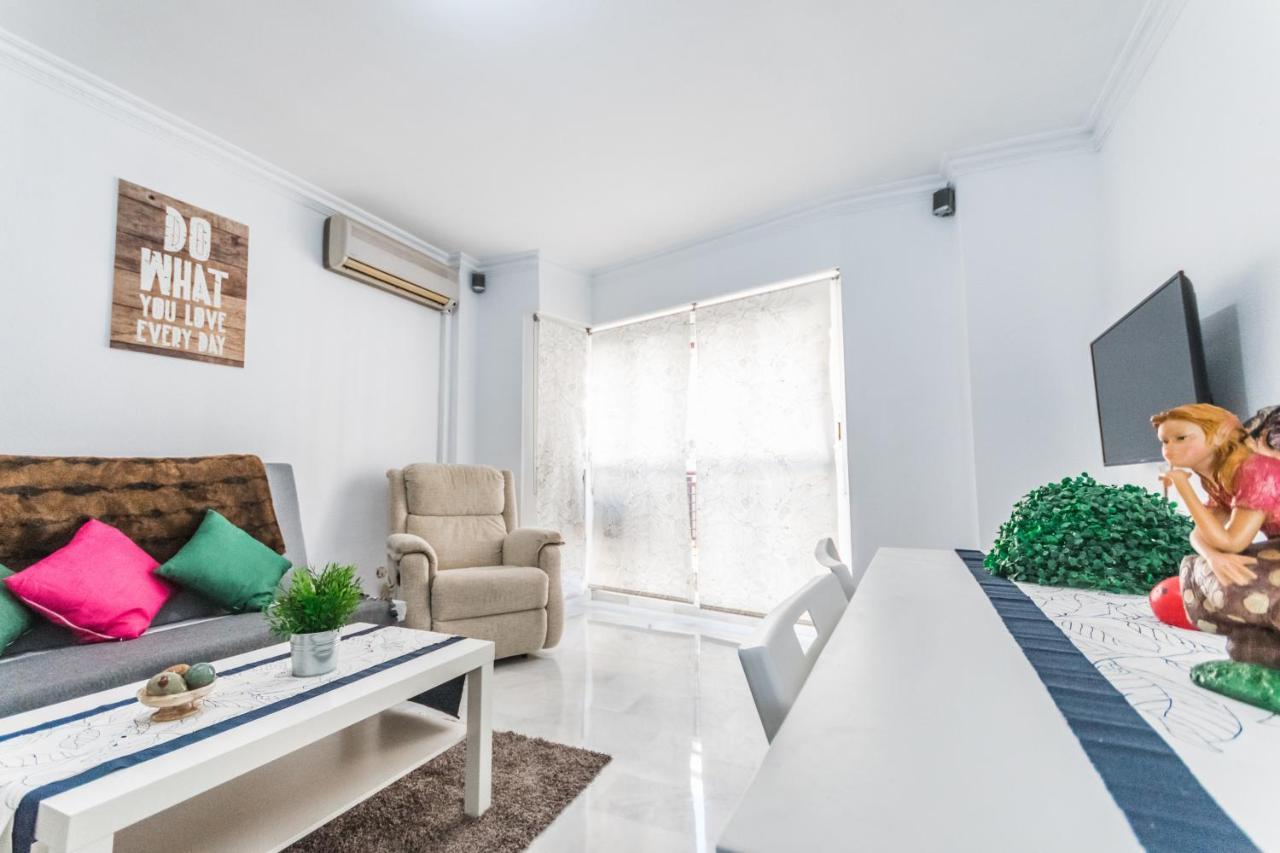 Cubo'S Apartamento Origen Del Sur Apartment Malaga Bagian luar foto